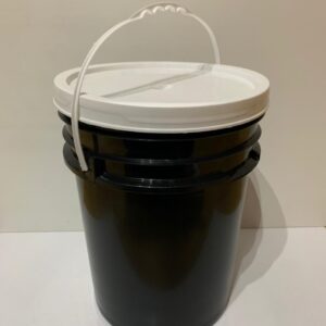 Balde Plástico Negro 20 Litros